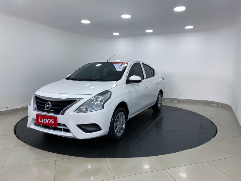 NISSAN VERSA CONFORTO 1.0