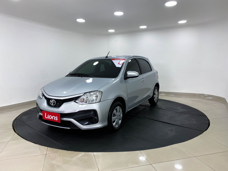 TOYOTA ETIOS XS 1.5