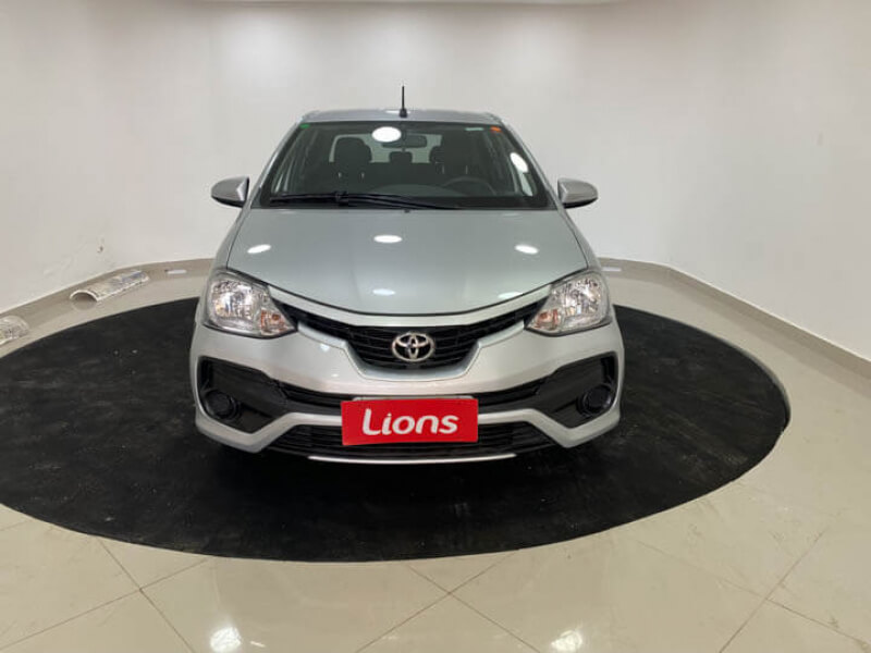 TOYOTA ETIOS XS 1.5