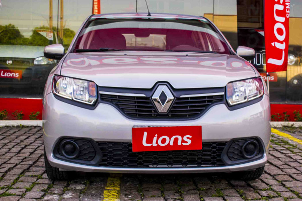 RENAULT SANDERO Expression