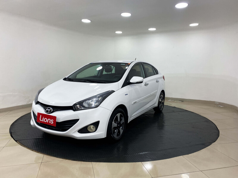 HYUNDAI HB20S Comfort Plus 1.6