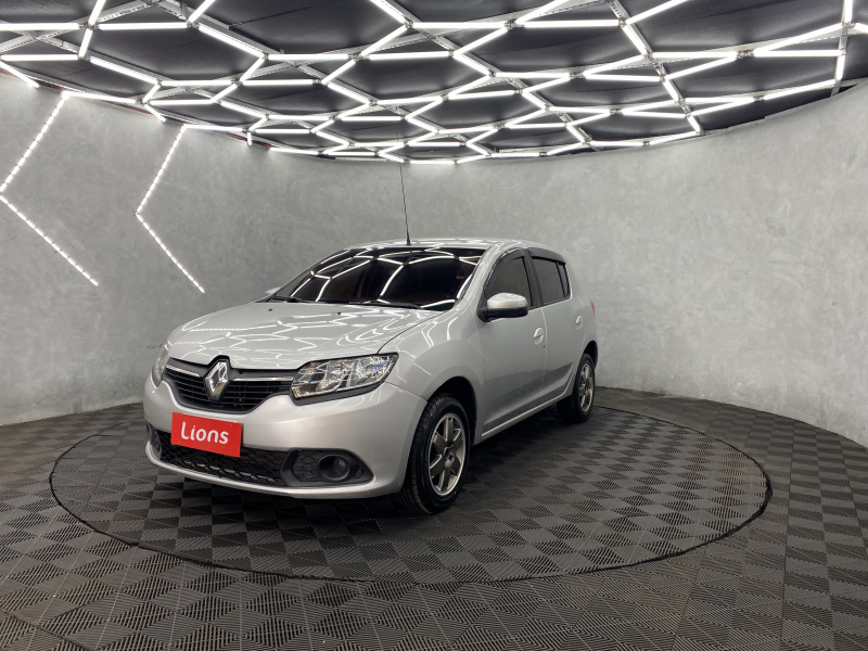 RENAULT SANDERO Expression 1.0