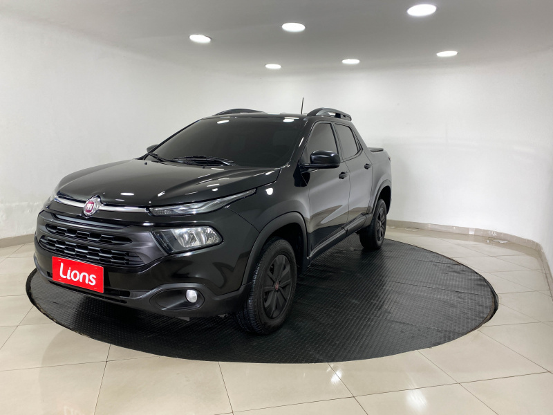 FIAT  TORO Freedom 1.8 AT6 4x2