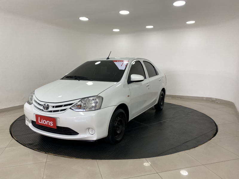TOYOTA ETIOS Sedan X 1.5